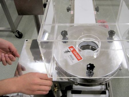 ANKO’s EA-100K forming device