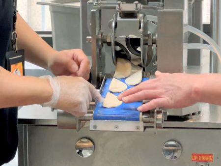 Chạy thử công thức thực tế để đảm bảo chất lượng sản phẩm