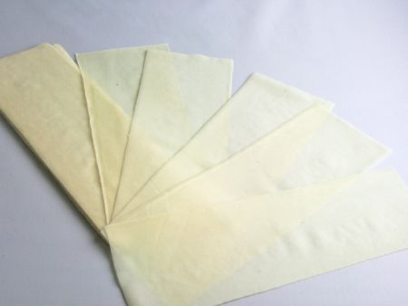 Po ANKO recepto korekcijų tešlos lapai tapo šviesesni spalva ir tekstūra buvo daug glotnesnė