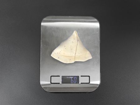 Tuloy-tuloy na produksyon ng 60g Punjabi Samosas