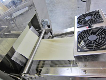 Ventiladores de enfriamiento en la línea de producción