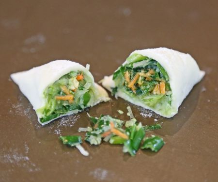 Dumplings er fuldt fyldt og perfekt forseglet
