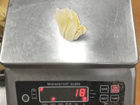 Store Wontons, der vejer 18 g hver