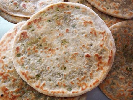 Lezzetli bir görünümle mükemmel pişmiş Paratha