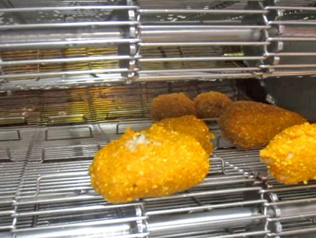 Prior to ANKO’s adjustments, the Croquetas tended to burst after deep-frying