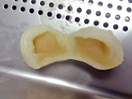 Dwarsdoorsnede van een gekookte Tang yuan