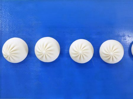 Os Bolinhos de Sopa são formados com padrões de pregas delicadas que se assemelham a produtos feitos à mão