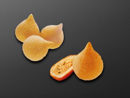 Teardrop-shaped molds are used for making Coxinha