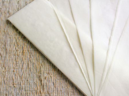 กระดาษห่อปอเปี๊ยะสามารถแบ่งออกเป็นกระดาษห่อซาโมซ่าได้สามแบบ