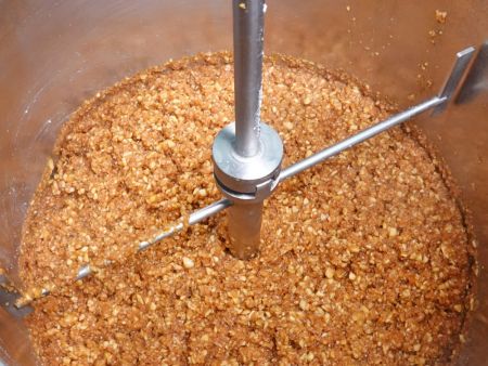 Nhân táo và quế sau khi điều chỉnh công thức của ANKO