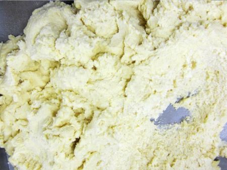 O recheio original de queijo era altamente viscoso e precisava da ajuda da ANKO com o ajuste da receita