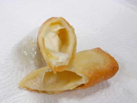 Denne klients Cheese Rolls, der kun var fyldt med Mozzarella, blev betragtet som for kedelige