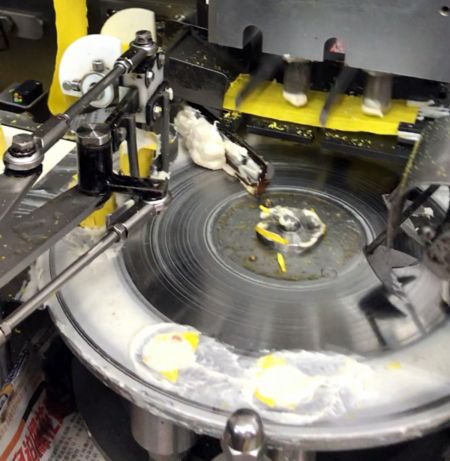 When fish paste becomes too viscous it can cause machine malfunctions which often requires resetting