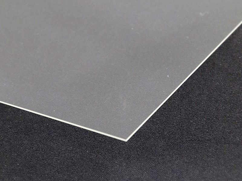 微米尺寸之RGB 主动发光成型显示,可拼接成不同尺寸之显示面板