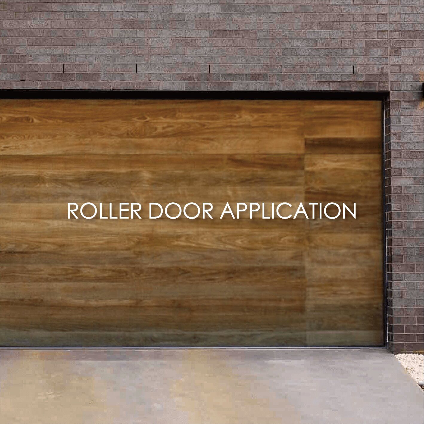 選用木紋覆膜金屬裝飾車庫捲門能增加美觀性和耐用性