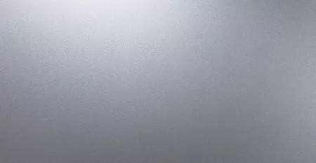 Metal laminado metalizado plateado champán - La apariencia de la placa de metal laminado PVC Champagne Silver con una textura finamente mate y un color discreto y lujoso