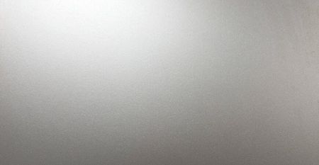 Kovový laminovaný kov Silver Sands - Kovová deska Silver Sands Metallic PVC laminovaná s jasně stříbrným vzhledem a kvalitní matnou texturou