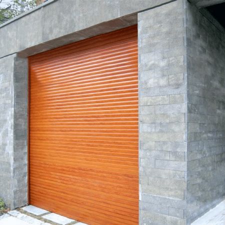 Laminovaný ocelový výrobek pro stavební materiál - rolovací dveře