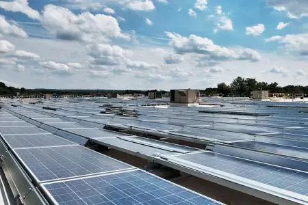 PVDF - 太陽光発電所