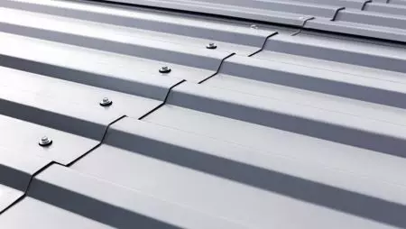 Aplikasi Logam Berlapis PVDF Luar Ruangan (Lembaran Bergelombang)