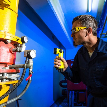 회전 가능한 산업용 손전등