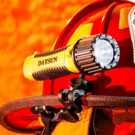 고무 그립이 있는 본질적으로 안전한 휴대용 LED 손전등