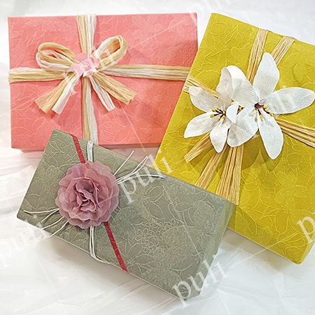 Geprägtes Schmuckpapier - Dickes Geschenkpapier mit geprägtem Muster