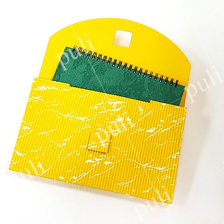 ورق مقوى ملون للزينة