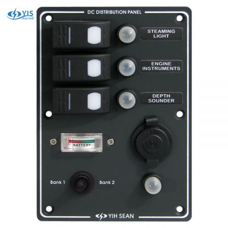 Panel de interruptores con medidor de batería y toma de encendedor