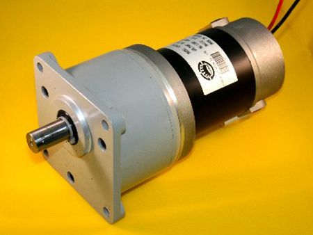 文吉電機高負載塔輪式馬達 (正齒輪減速機) SF8156,減速比:1/3 - 1/180。