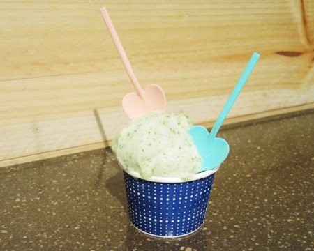 Cucchiaio a forma di cuore da 9 cm per gelato