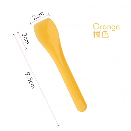 Cucchiaio arancione