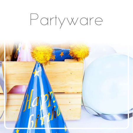 派對用品 - 派對用品供應:派對帽、生日掛旗、生日派對蠟燭…等。