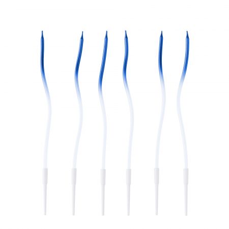 Свеча для торта в виде синей градиентной спирали - Эта синяя спиральная свеча с градиентом глубоких и светлых тонов создает тихую, загадочную атмосферу при зажигании, добавляя эмоциональную глубину любому праздничному мероприятию.