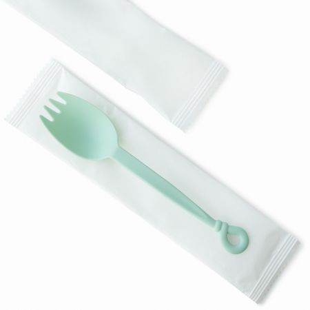 紙巻きスプーン・フォーク(受注生産) - スプーンとフォーク用の紙巻きサークル、1 箱あたり 1,000 パッケージ、包装および印刷可、最低注文数量 30,000 パッケージが必要です。