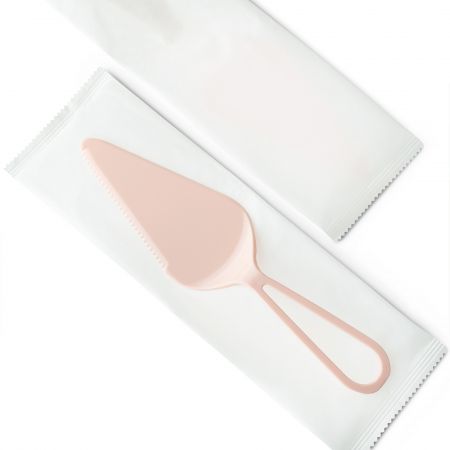 紙袋三角カッターナイフ(受注生産品) - 三角紙巻きケーキカットナイフ、1箱500パック入り、包装・印刷承ります、最低発注数量30,000パックが必要です。