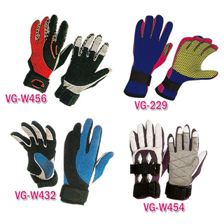 Four types of neoprene gloves with varied thickness, grip textures, and seam constructions—designed for different water and outdoor sports applications.