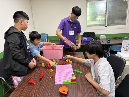 小小工程师