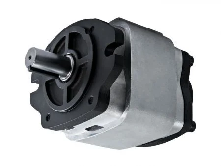 Servo Type Internal Gear Pump IGP - CML Servo type Internal Gear Pump IGP-5F-64-R.