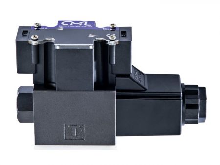 CML Solenoid Valve, Solenoid Actuated Directional Spool Valve.