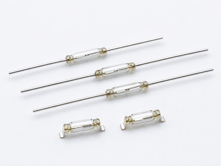 Toward 7 mm miniature straight-lead and SMD reed switches