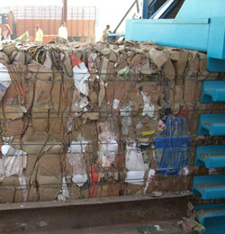 бумажная коробка