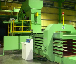 Máy đóng kiện tái chế của Techgene- máy đóng kiện ngang, máy đóng kiện dọc