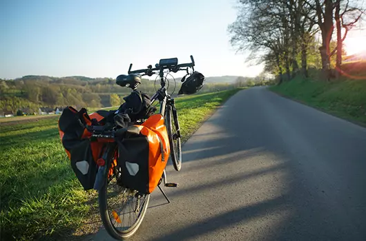 Geantă rezistentă la apă pentru suportul de bicicletă din spate.