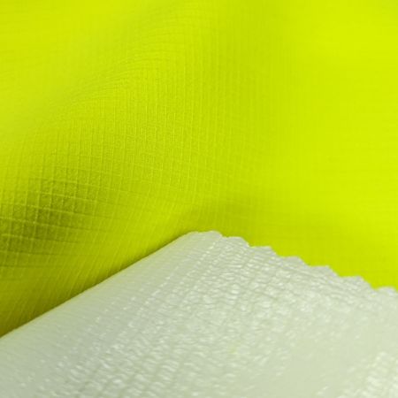 Tejido de poliéster ripstop elástico en 4 direcciones, color amarillo fluorescente EN471 - Tejido de poliéster ripstop elástico en 4 direcciones, transpirable e impermeable, color amarillo fluorescente EN471