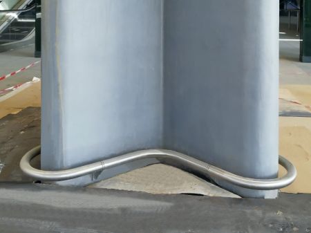 Customized stainless steel elbow and elbow support base