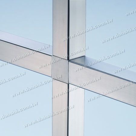 不銹鋼方管套外T型四通彎頭 - 不銹鋼方管套外T型四通彎頭 不銹鋼方管套外T型四通彎頭 - 不銹鋼方管套外T型四通彎頭