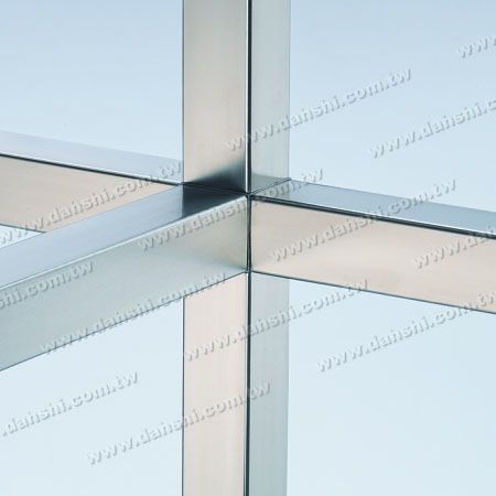 एसएस: स्क्वायर ट्यूब आंतरिक कनेक्टर 5 तरफ निकास - स्टेनलेस स्टील वर्गाकार ट्यूब आंतरिक कनेक्टर 5 तरफ निकास एसएस: स्क्वायर ट्यूब आंतरिक कनेक्टर 5 तरफ निकास - स्टेनलेस स्टील वर्गाकार ट्यूब आंतरिक कनेक्टर 5 तरफ निकास