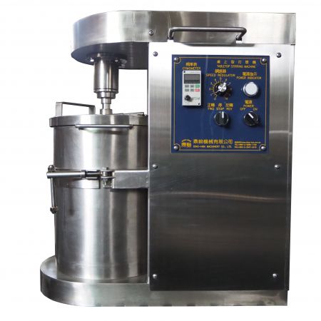 A lid is an available option to add on.