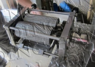 दांतेदार रोलर